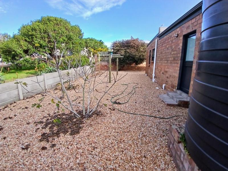 3 Bedroom Property for Sale in Stilbaai Wes Western Cape